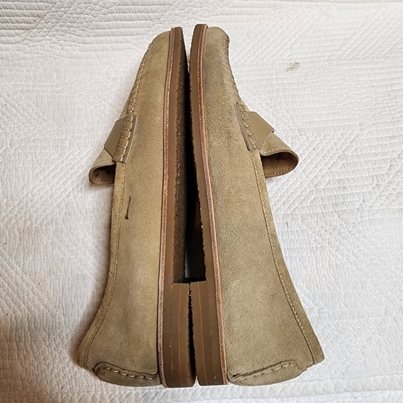 M. GEMI tan suede pointed toe loafers. Women's size 41. - Picture 15 of 16
